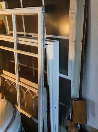 EnergyGuide White Vinyl Window Frame Lot