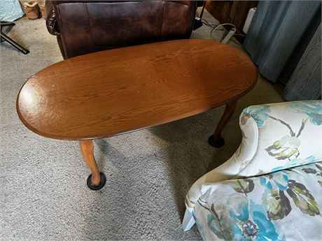 Vintage Queen Anne Coffee Table