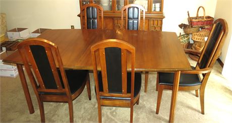 Dining Room Table, 5 Chairs