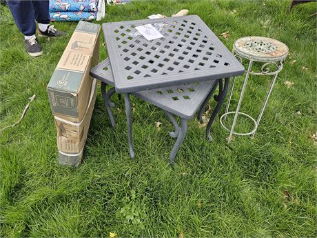 Waterbridge Square Side Tables & Metal Plant Stand