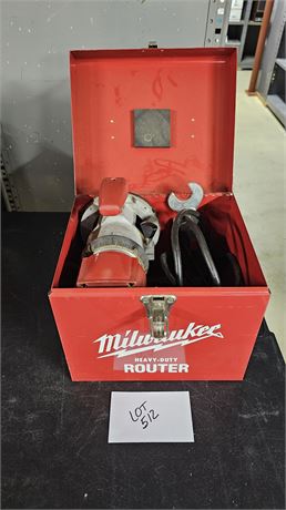 Milwaukee Heavy Duty Router