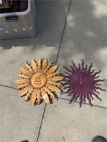 Metal Sun With Face Yard Art Decor - Set Of 2