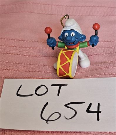 Vintage Peyo PVC Smurf Christmas Ornament - No Date
