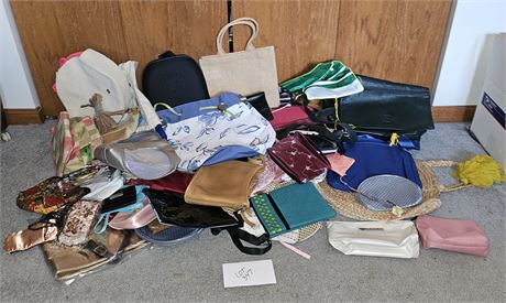 Large Box Of Mixed Purses & Makeup & Travel Beauty Bags Size Color & Maker Vary