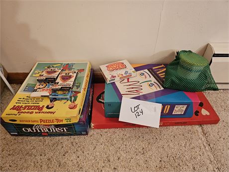 Mixed Game Lot: Taboo / Outburst / Vintage Puzzles & More