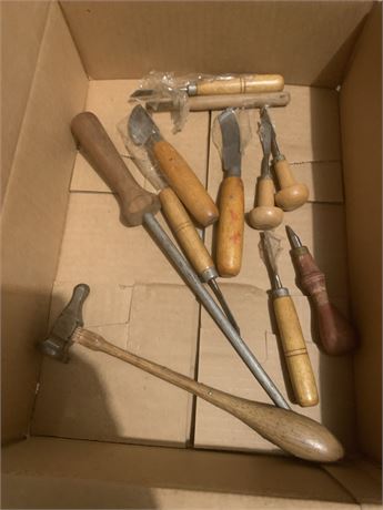 Woodworking Chisels & Honing Steel Sharpener Tools