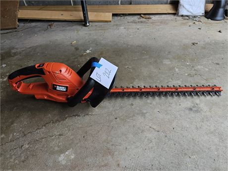 Black & Decker 22" Electric Trimmers
