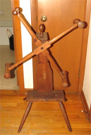 Antique Wool/Yarn Skein Winder