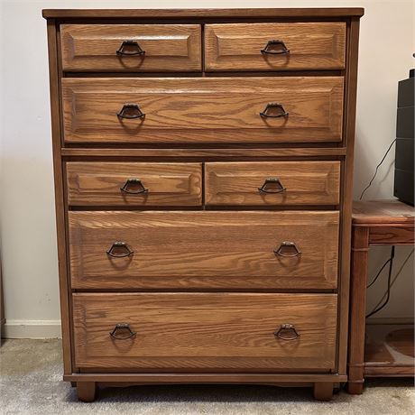 Solid Wood 7-Drawer Dresser