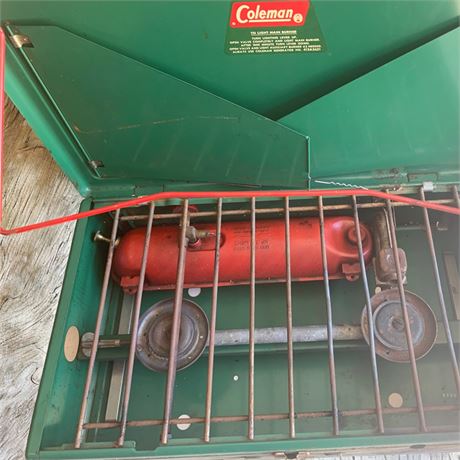 Coleman 2 Burner Gas Stove 413F