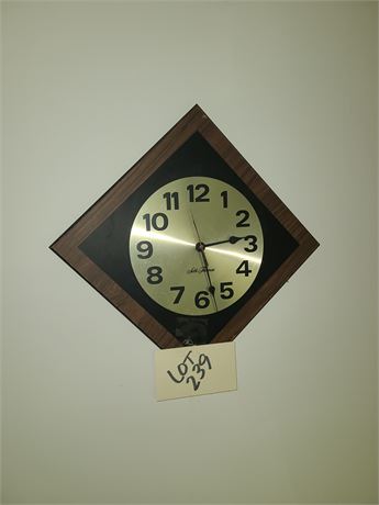 Seth Thomas Diamond Shape Wall Clock(Battery)