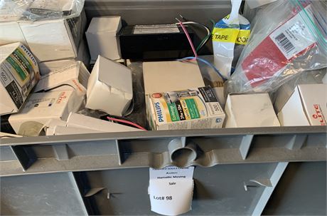 Light Bulb Lot - Various Sizes/Types - Sylvania, Phillips, Solais, Elite & More