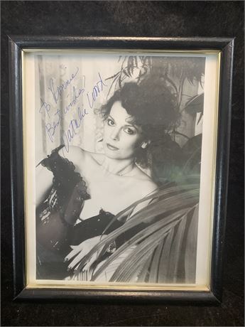 Genuine Autographed Picture Of Actress Natalie Wood In 8 X 10 Frame