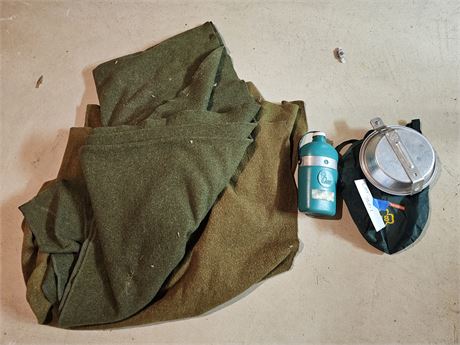 Green Wool Blankets/Oasis Water Canteen & Girl Scouts Metal Camping Bowl