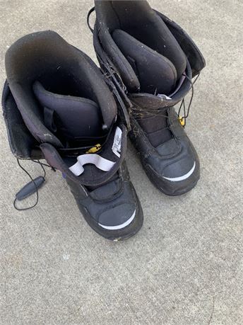 Burton Men's Moto Snowboarding Boots Size 11