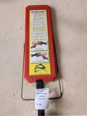 Plastic Flip Flop Brand Fish Cleaning Board With Instructions