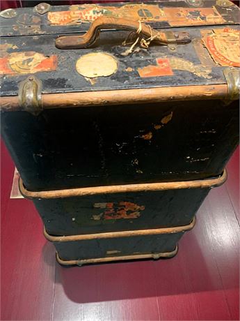 Parchment Leather Large Wardrobe Trunk Suitcase Travel Case (Antique)