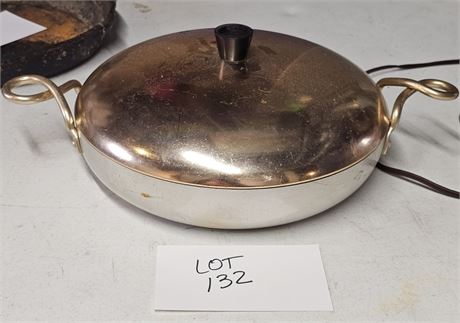 Wearever Aluminum #2110 Hallite  Lidded Casserole Pan With Coppertone Lid & Hand