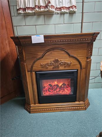 Wood Enclosed Electric Fireplace with Remote