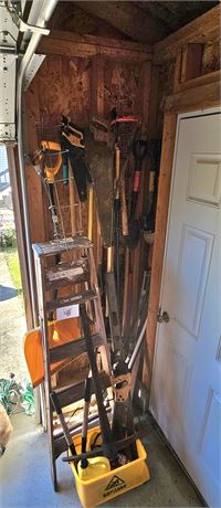 Cleanout 4ft Wood Ladder, Hand Saws, Yard & Garden Tools & More