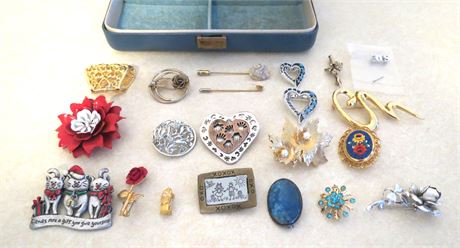 Assorted Costume Jewelry: Broaches, Pendants