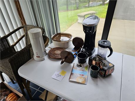 Mixed Kitchen Small Appliances & More:Mr.Coffee/Mugs/Paper Towel Holder & More