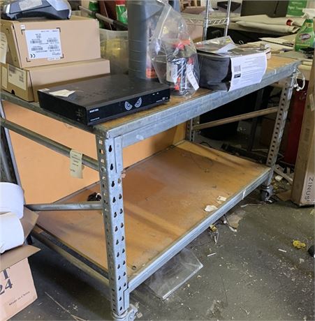 4 Wheel Industrial Metal Table/Shelving 50 x 50 x 32 (TABLE ONLY)
