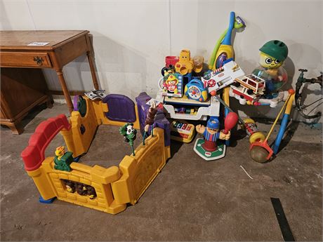 Large Lot of Vintage Little Tikes & Fisher Price - Infant to Toddler Toys