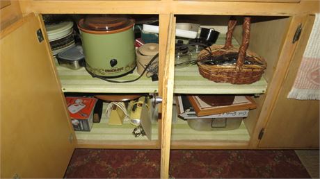 Bottom Right Kitchen Cabinet Cleanout