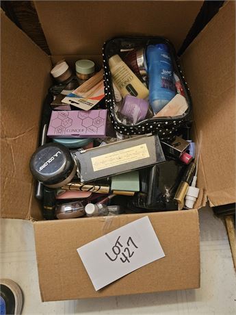 Large Lot Of Mixed Ladies Make-Up Lot- Mary Kay, Clinique, Estee Lauder & More
