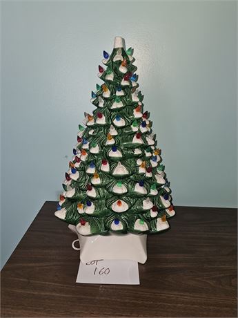 Holland Mold Ceramic Tree