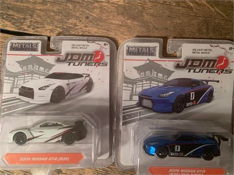 Jada Toys Metals JDM Tuners Series Diecast Cars 2009 Nissan GT-R (R35)