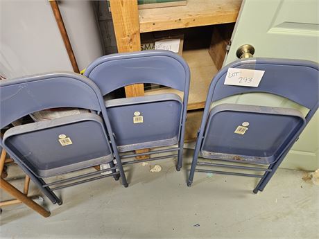 Standard Size Folding Chairs
