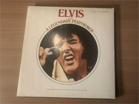 Record Album Lot of 1 - Elvis: A Legendary Performer Volume 1