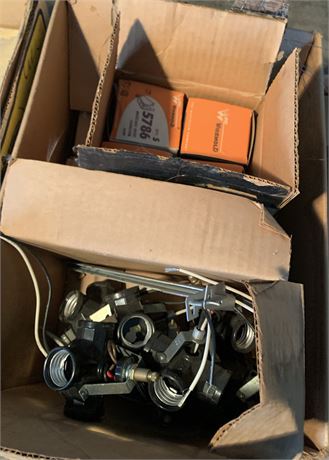 Wiremold 5786 Electrical Box Extenders, Light Socket & More