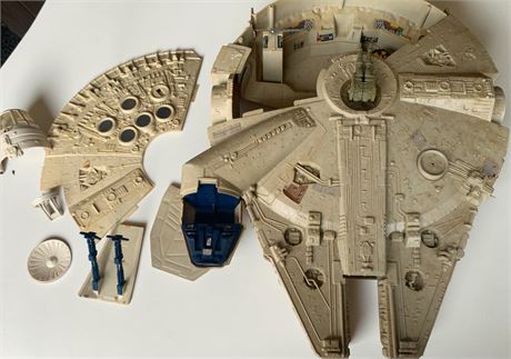 1979 Kenner Star Wars Millennium Falcon Toy W/Original Instructions