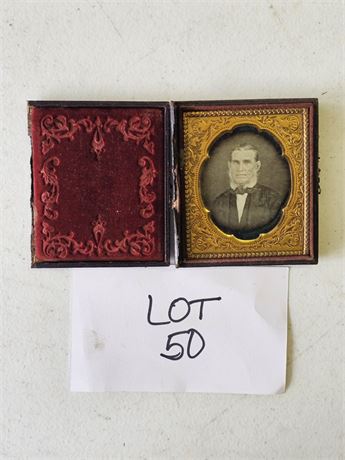 Antique Tin Type Male Subject Photo With Case 1860's Era