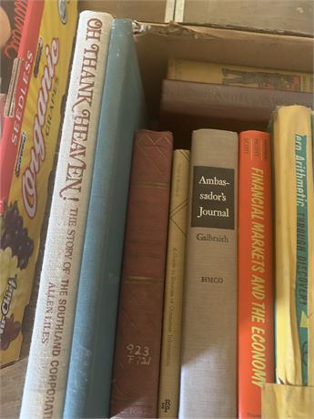 Book Lot -  Oh Thank Heaven, The Mannings, Physical Science & More