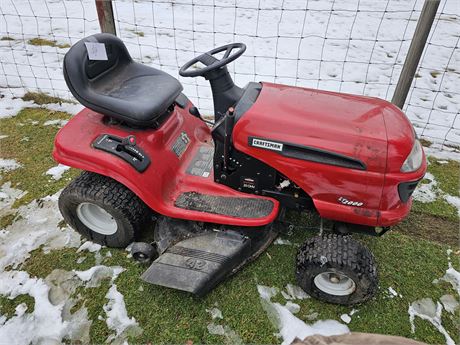 Craftsman LT2000 20 OHV Riding Mower