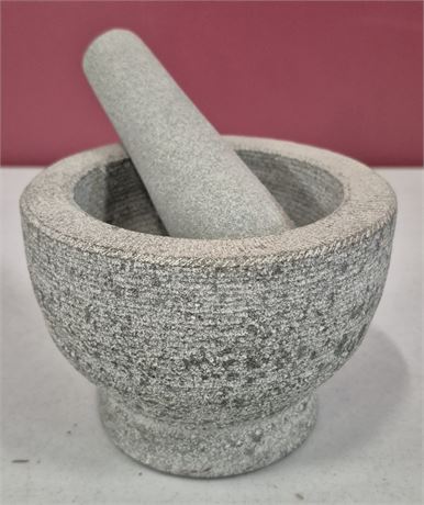 Mortar & Pestel Stone Grinder