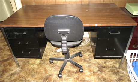 Desk/Desk Chair
