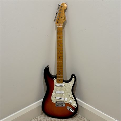 1994 Fender Stratocaster Electric Guitar w/ Genuine Fender Replacement Neck