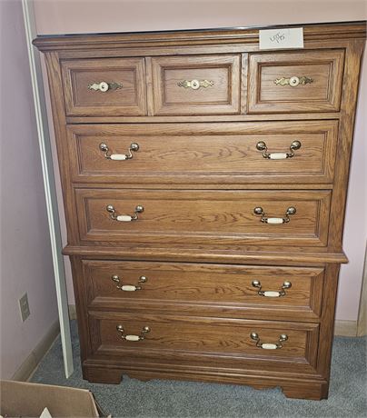 Thomasville Wood Dresser