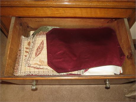 Drawer Cleanout: Placemats, Etc