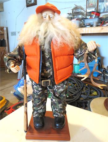 Deer Hunter Santa Figure