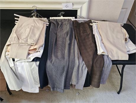 Ladies Mixed Clothes Lot - Style / Designer & Season May Vary
