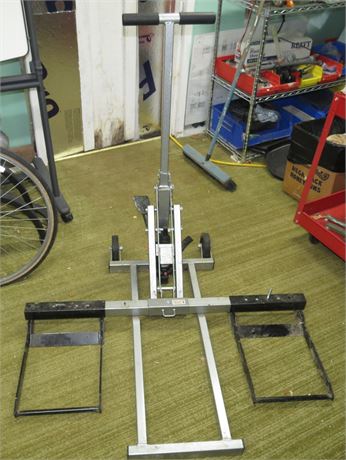 Pittsburgh 300 lb High Lift Riding Mower/ATV Jack