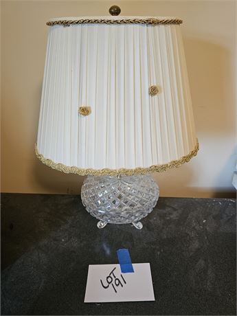 Crystal Footed Egg Shape Lamp