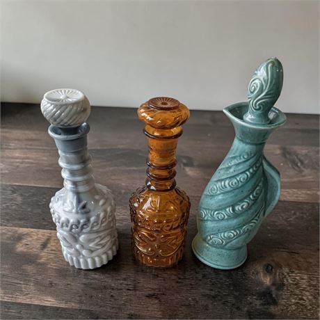Jim Beam's Bourbon Marbled, Turquoise & Amber Slag Glass Decanter Set of 3