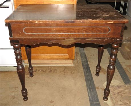 Piano Top Desk